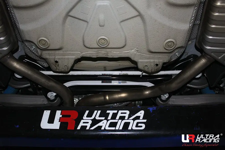 Barra estabilizadora / refuerzo Ultra Racing URCN-RL2-2488 para Audi Rs7 (Typ 4G8) 4.0 Tfsi 4Wd 2013-2019
