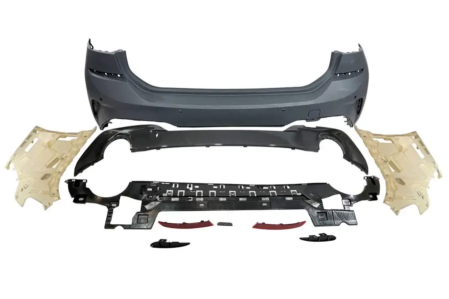 Paragolpes trasero BMW G21 2019+ Look M-Tech - Plástico ABS
