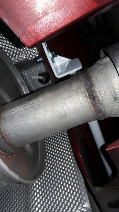 Barra estabilizadora / refuerzo Ultra Racing URKR-RT2-2242 para Renault Fluence 2.0 2Wd 2009-2020