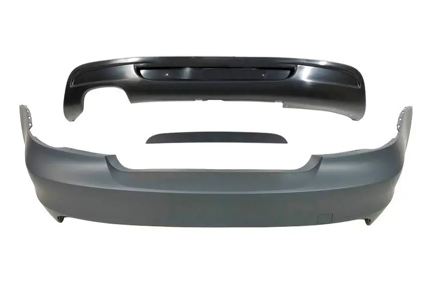 Paragolpes trasero BMW E82 / E88 Look M-Tech 2007-2011 - Plástico ABS