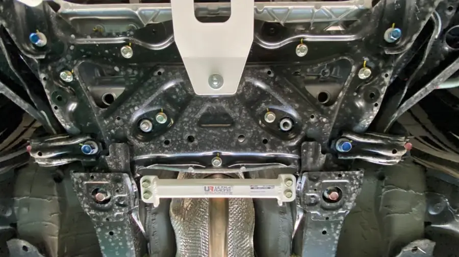 Barra estabilizadora / refuerzo Ultra Racing UR-LA2-4269 para Honda Civic 11Th Gen (Fe) 1.5T 2Wd Sedan 2021-Present