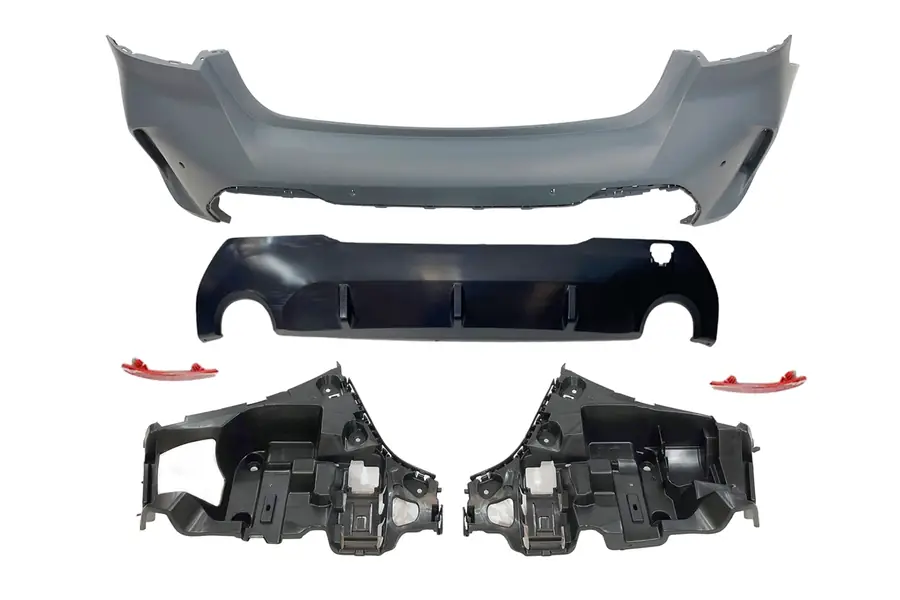 Paragolpes trasero BMW F40 Look M Performance - Plástico ABS