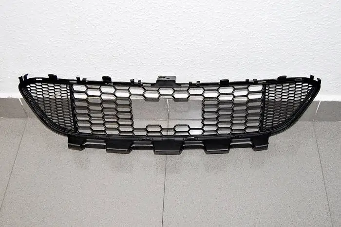Parrilla BMW F30 Look M-Tech Sensor - Plástico ABS