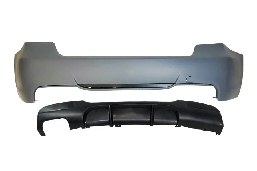 Paragolpes trasero BMW E90 2005-2012 Look M Performance - Plástico ABS