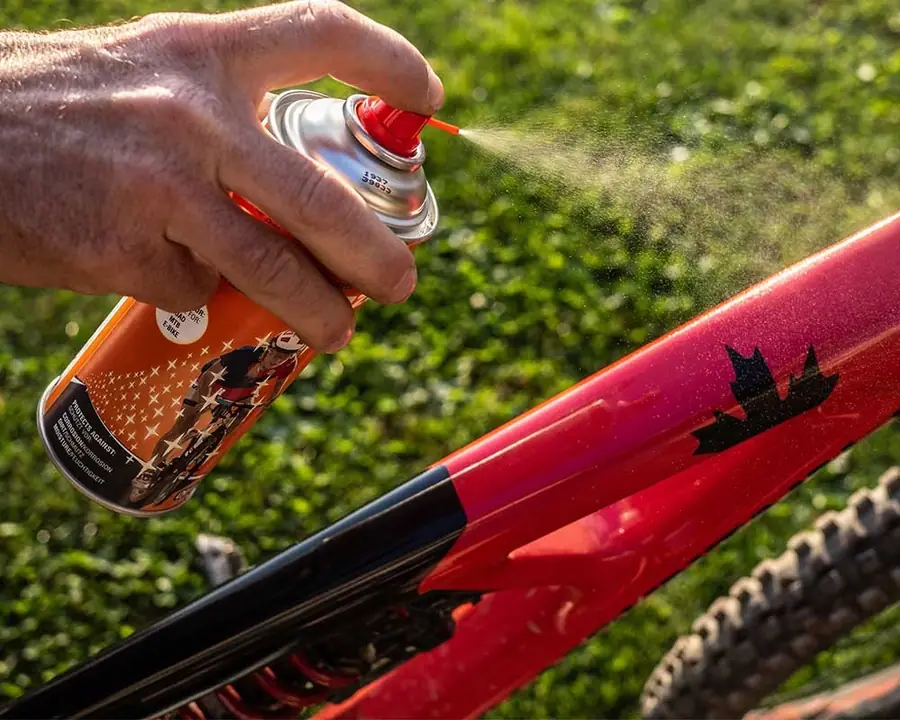 FOLIATEC SPRAY PROTECTOR Y ABRILLANTADOR BIKE GLAZER 400 ML