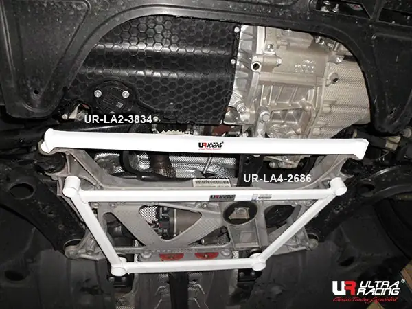 Barra estabilizadora / refuerzo Ultra Racing UR-LA2-3834 para Volkswagen Passat B8 (Typ 3G) 1.8 Tsi 2Wd 2015-2022
