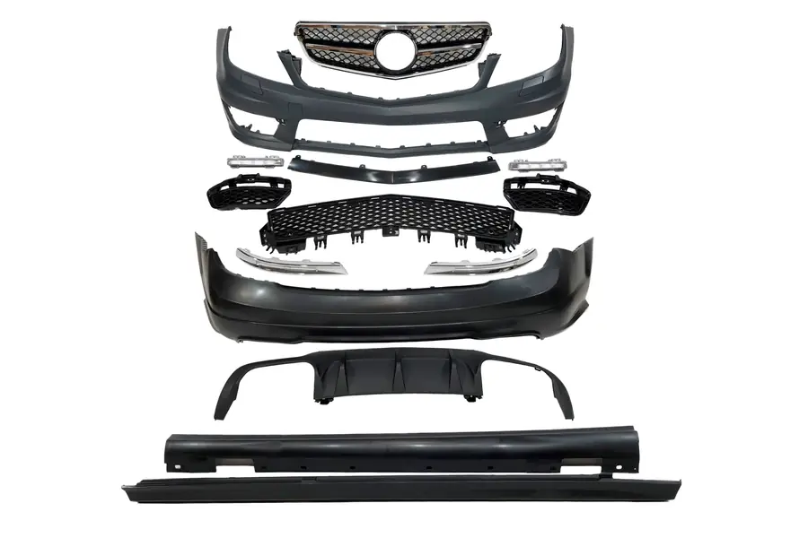 Kit de carrocería Mercedes W204 4P 2007-2013 look AMG C63 Parrilla - Plástico ABS